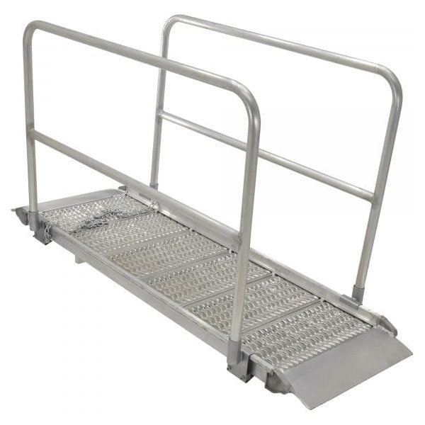 Vestil AWR-G-28-7A-HR 28in Aluminum Ramp w/ Handrail 2800 Lb Cap.